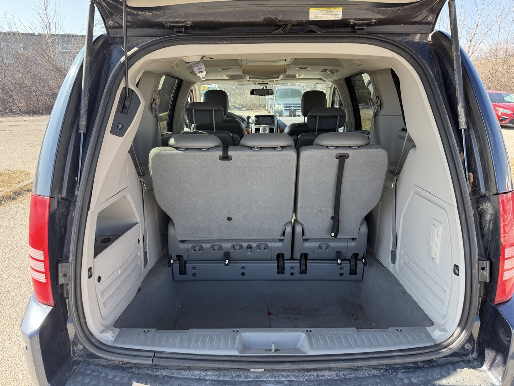 2008 Chrysler Town & Country