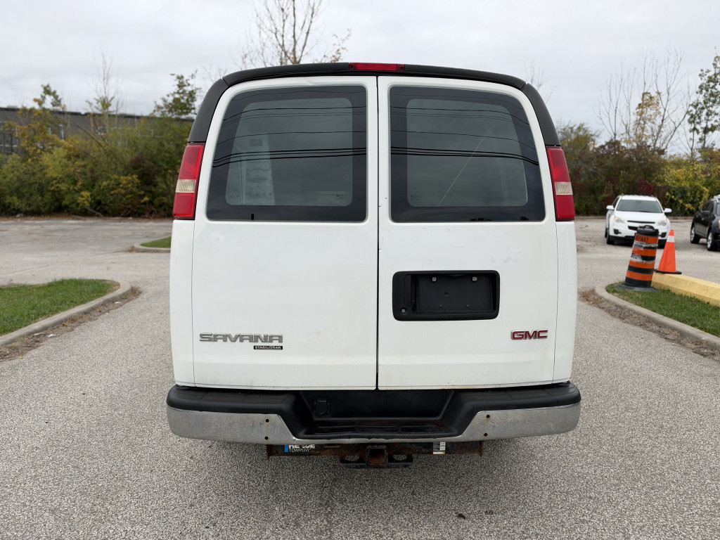 2015 GMC Savana 2500