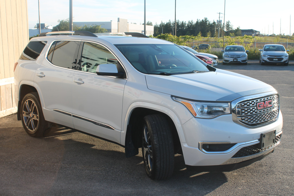 2017 GMC Acadia