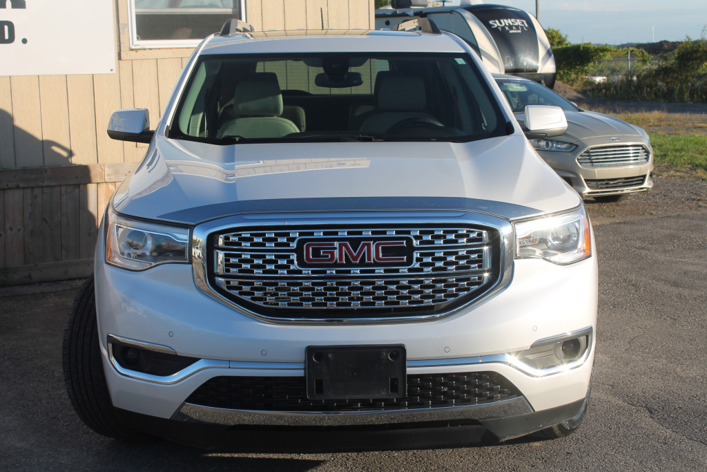 2017 GMC Acadia