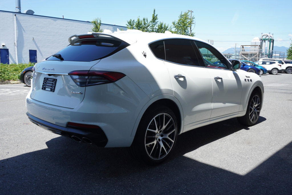 2022 Maserati Levante