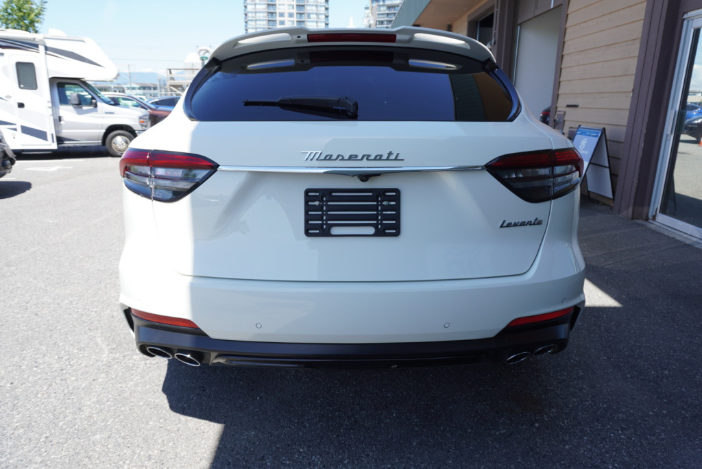 2022 Maserati Levante