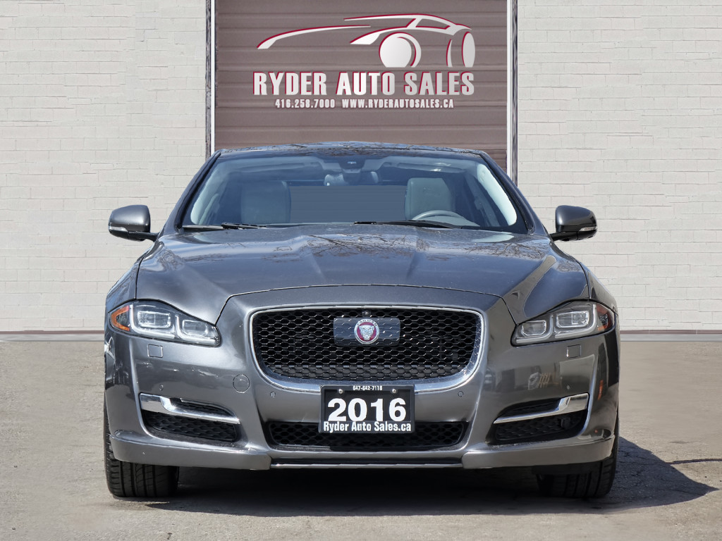 2016 Jaguar XJ