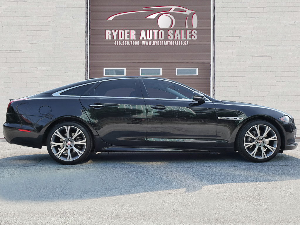 2016 Jaguar XJ