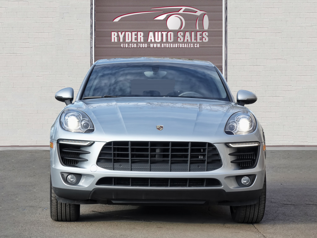 2016 Porsche Macan