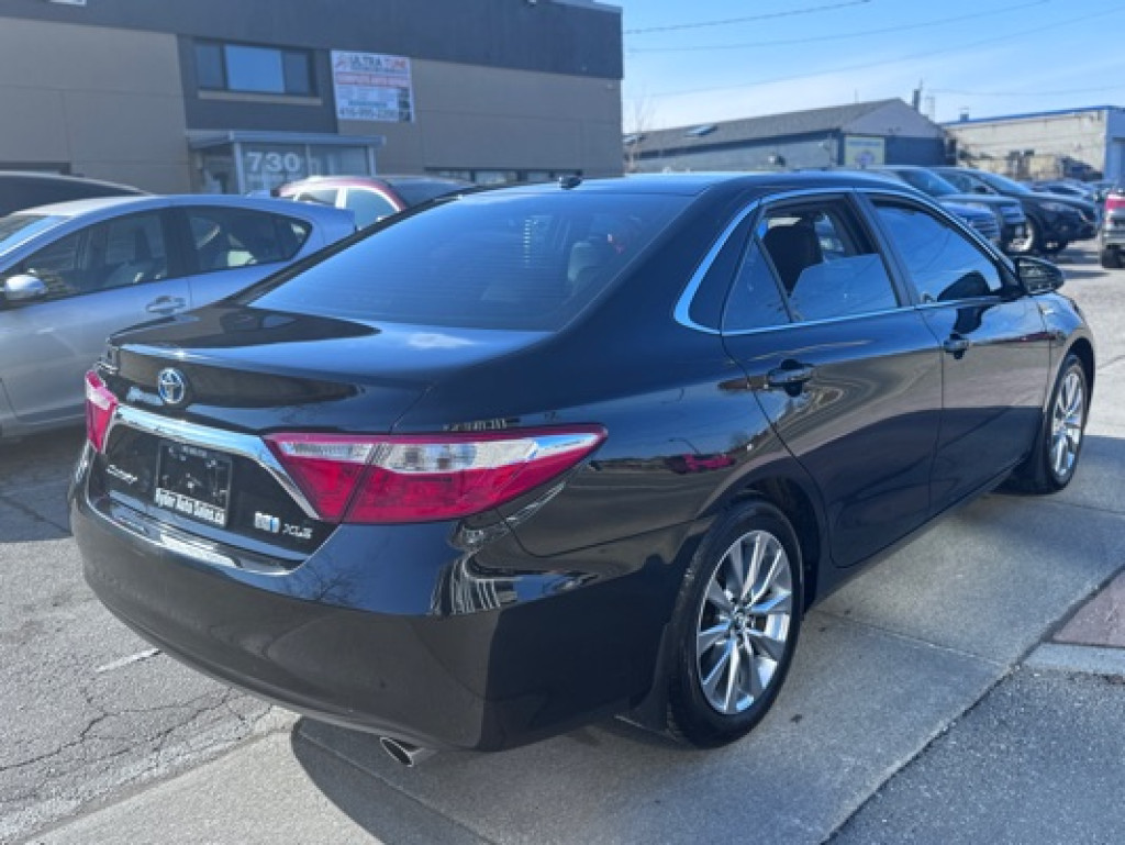 2017 Toyota Camry Hybrid
