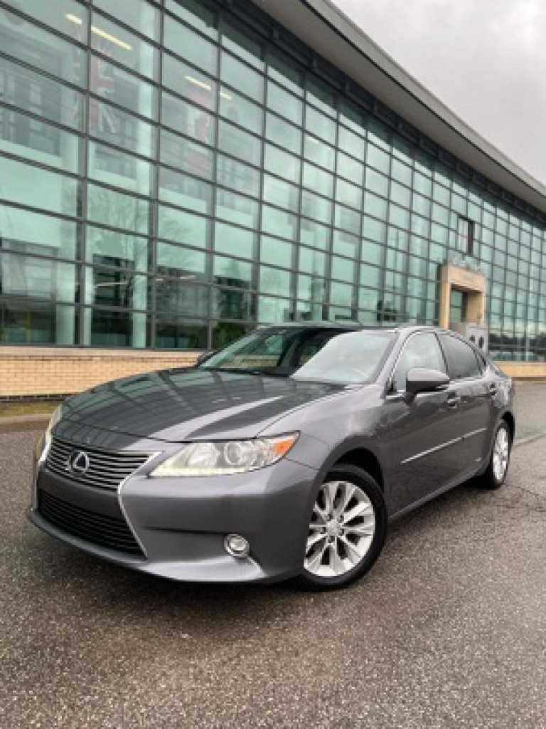 2014 Lexus ES300h