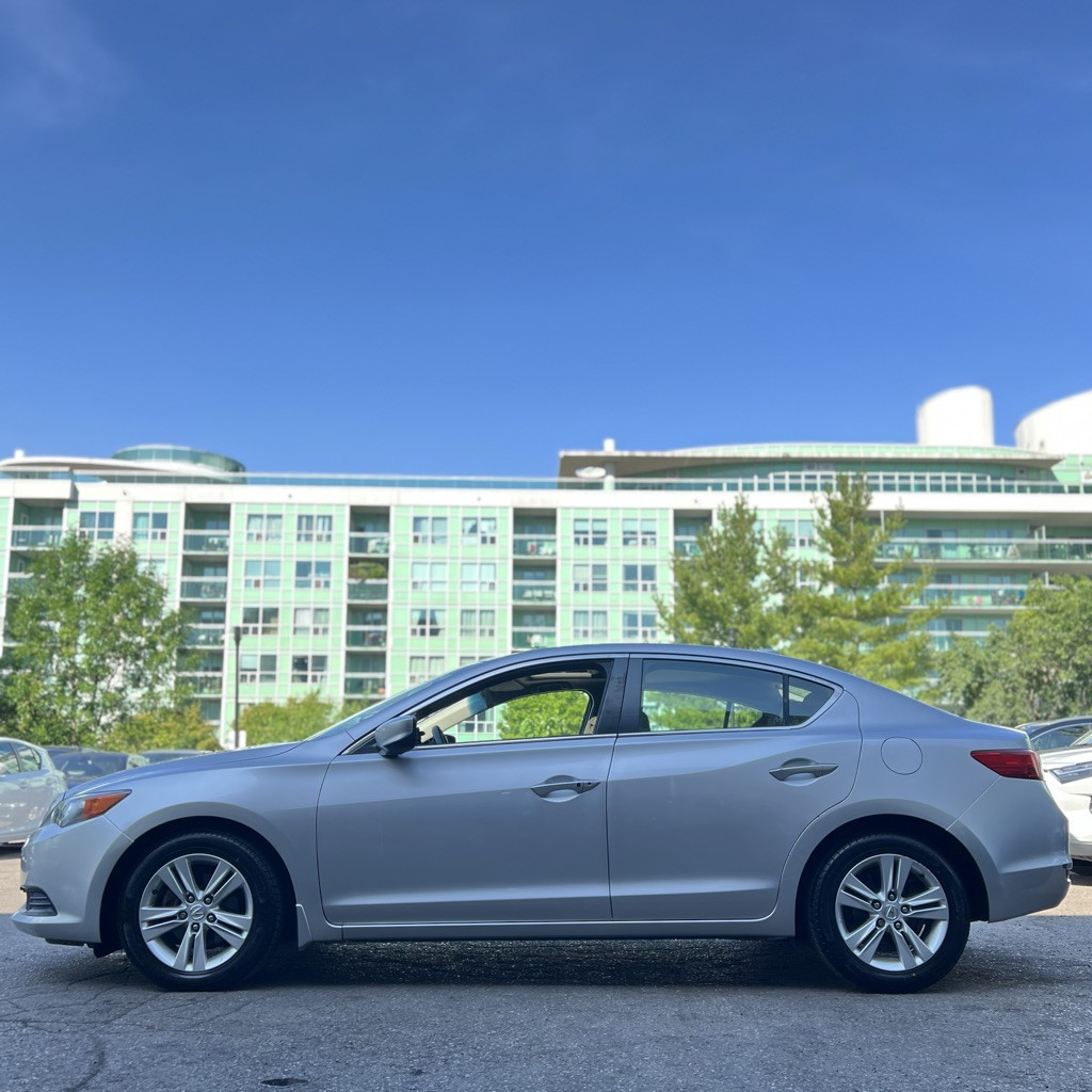 2013 Acura ILX