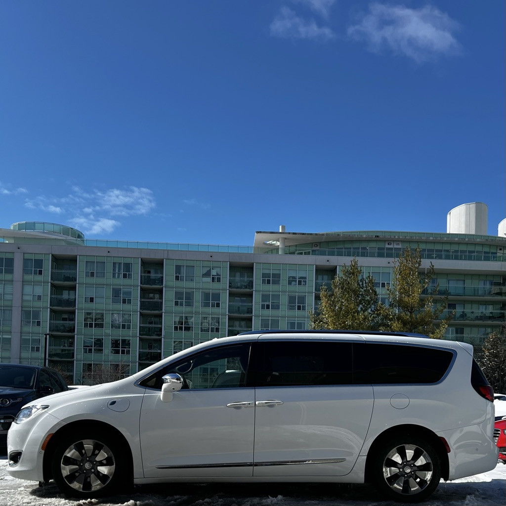 2020 Chrysler Pacifica Hybrid