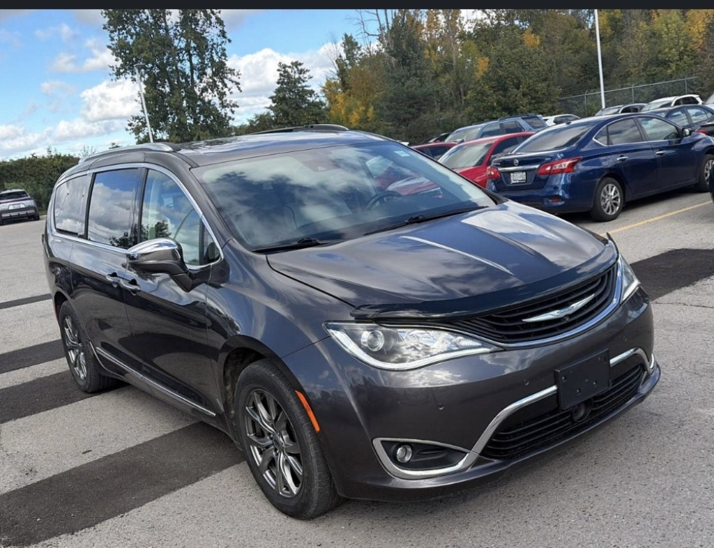2018 Chrysler Pacifica Hybrid