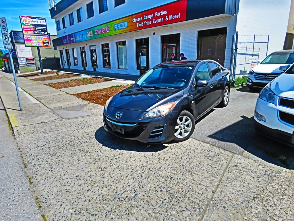 2010 Mazda MAZDA3