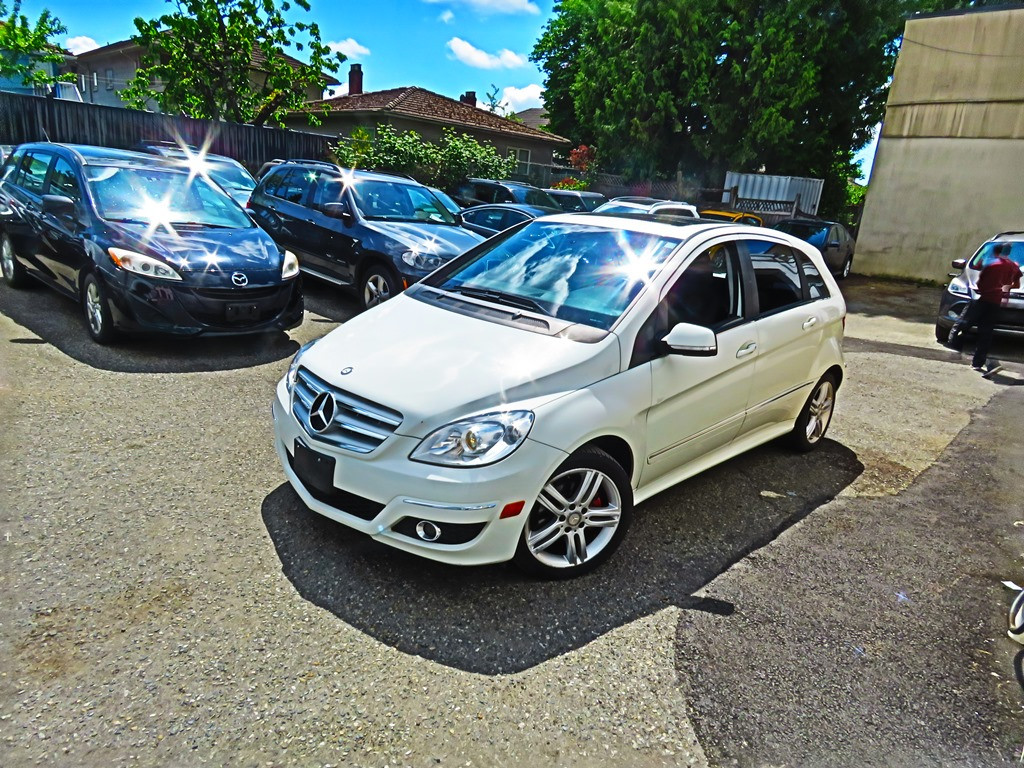 2011 Mercedes-Benz B200