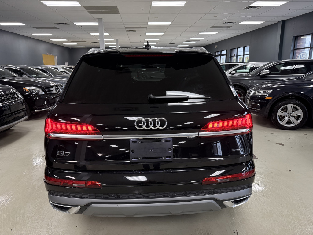 2022 Audi Q7