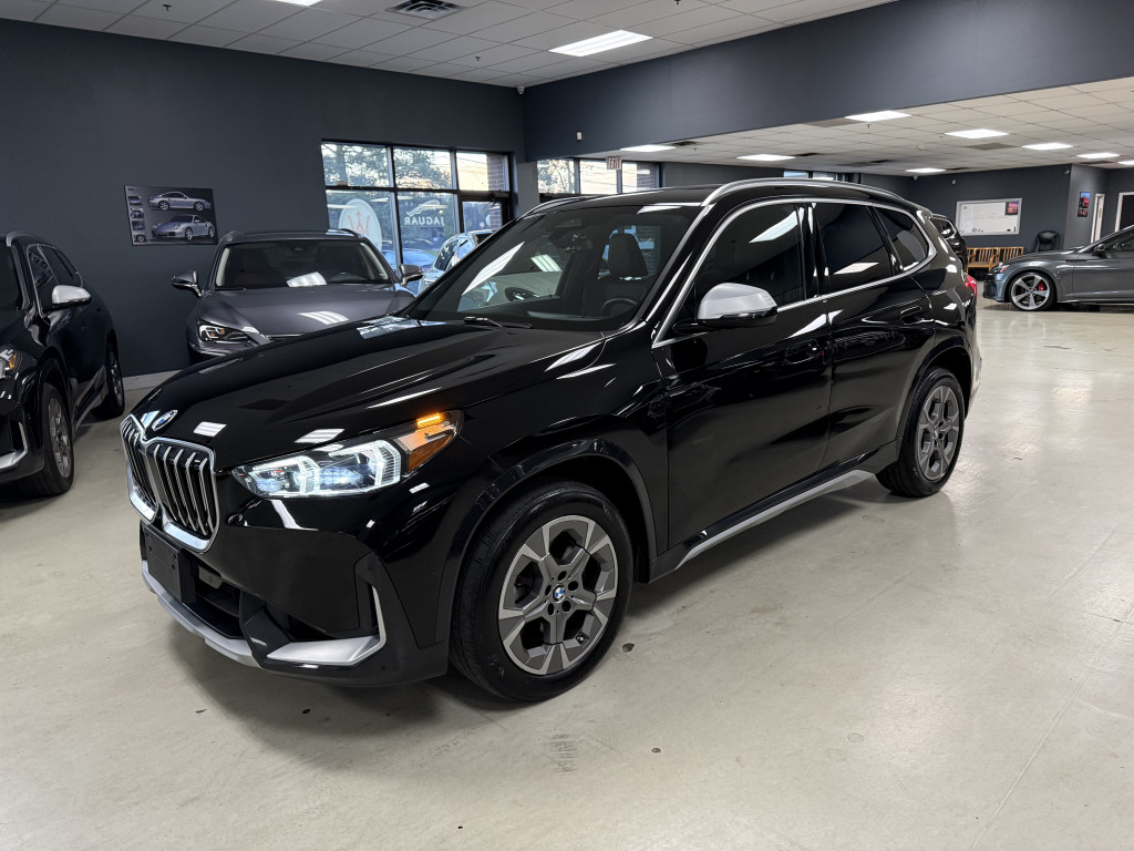 2023 BMW X1