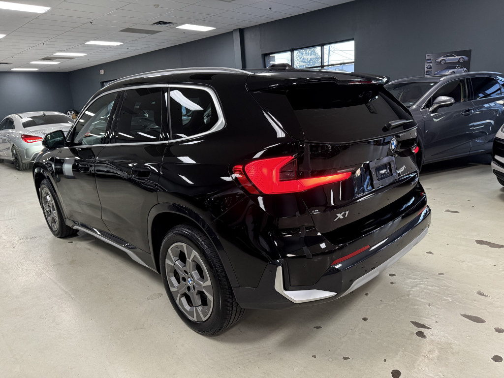 2023 BMW X1