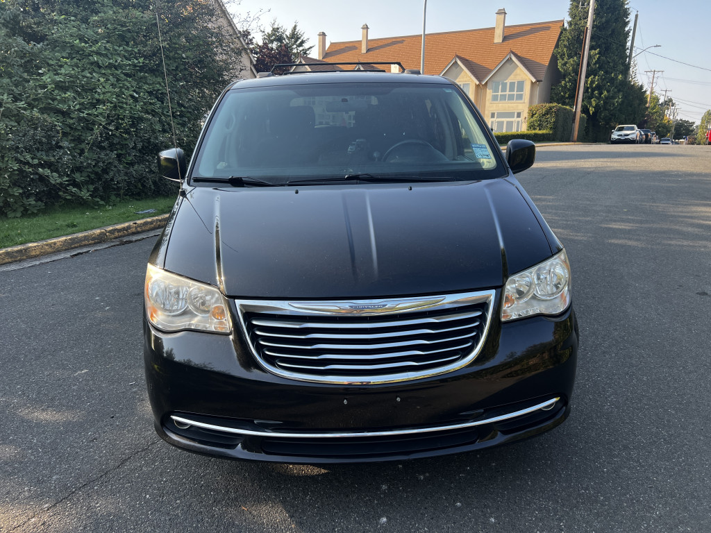 2014 Chrysler Town & Country
