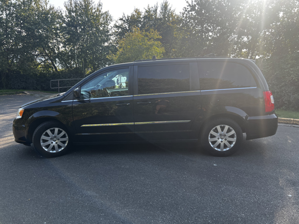2014 Chrysler Town & Country