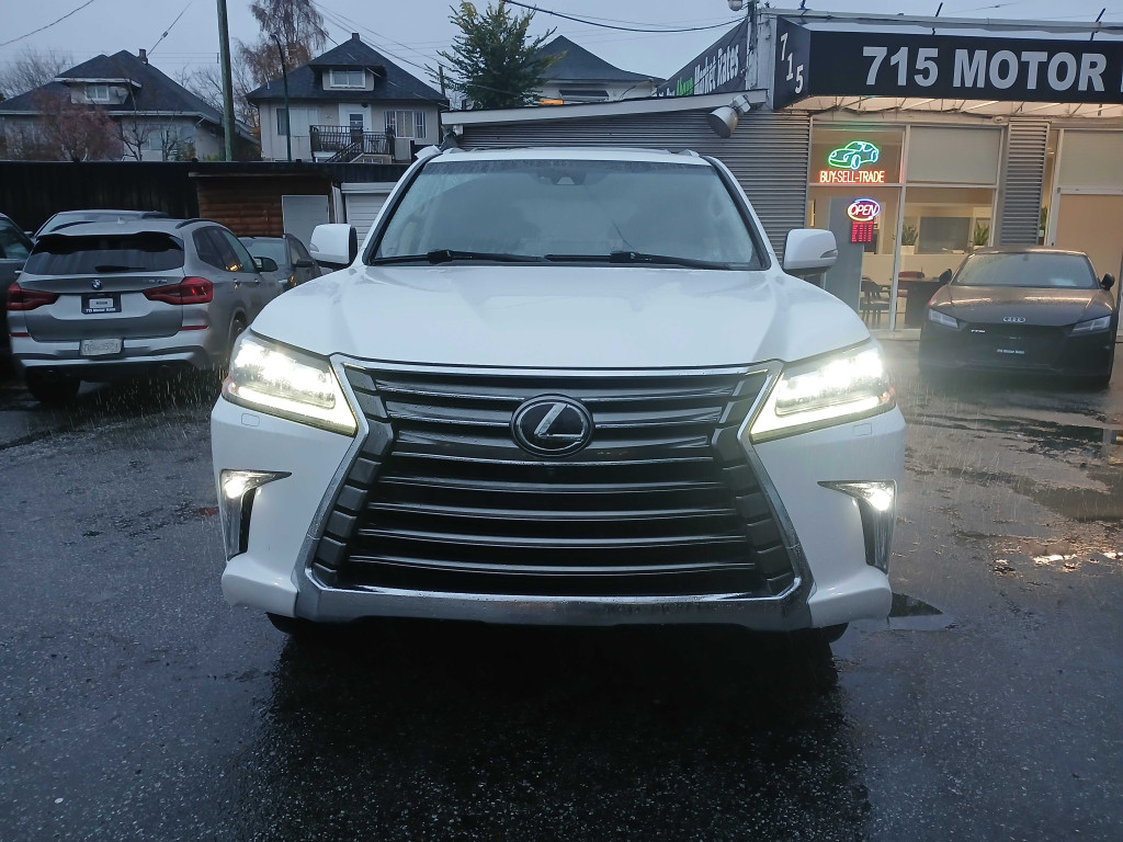 2018 Lexus LX 570