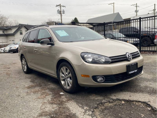 2012 Volkswagen Golf Wagon