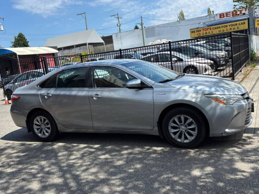 2015 Toyota Camry Hybrid