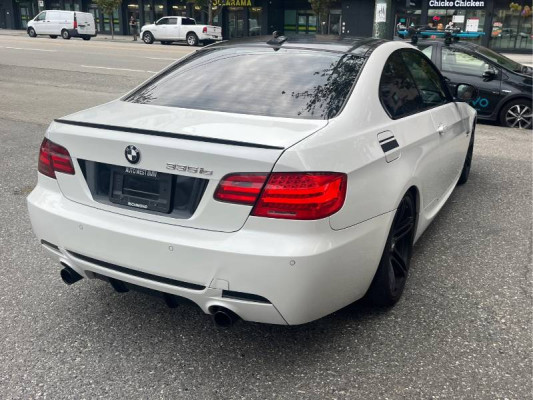 2011 BMW 335is