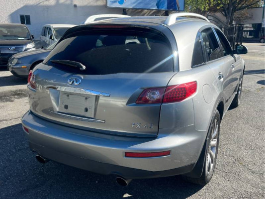 2004 Infiniti FX45