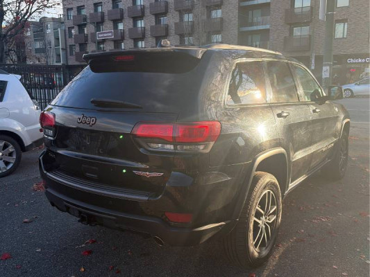 2017 Jeep Grand Cherokee