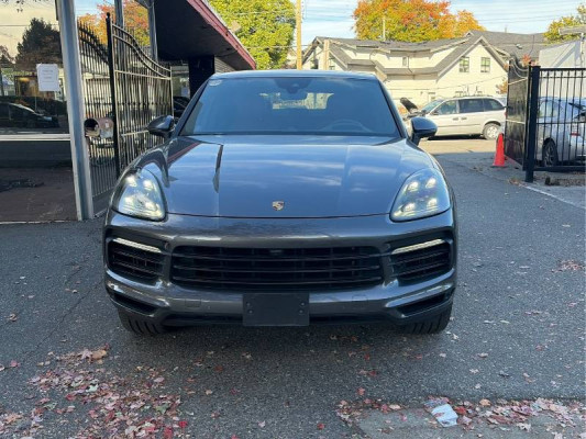 2020 Porsche Cayenne Coupe
