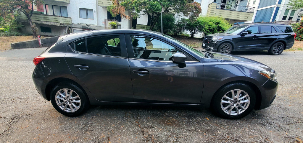 2014 Mazda MAZDA3