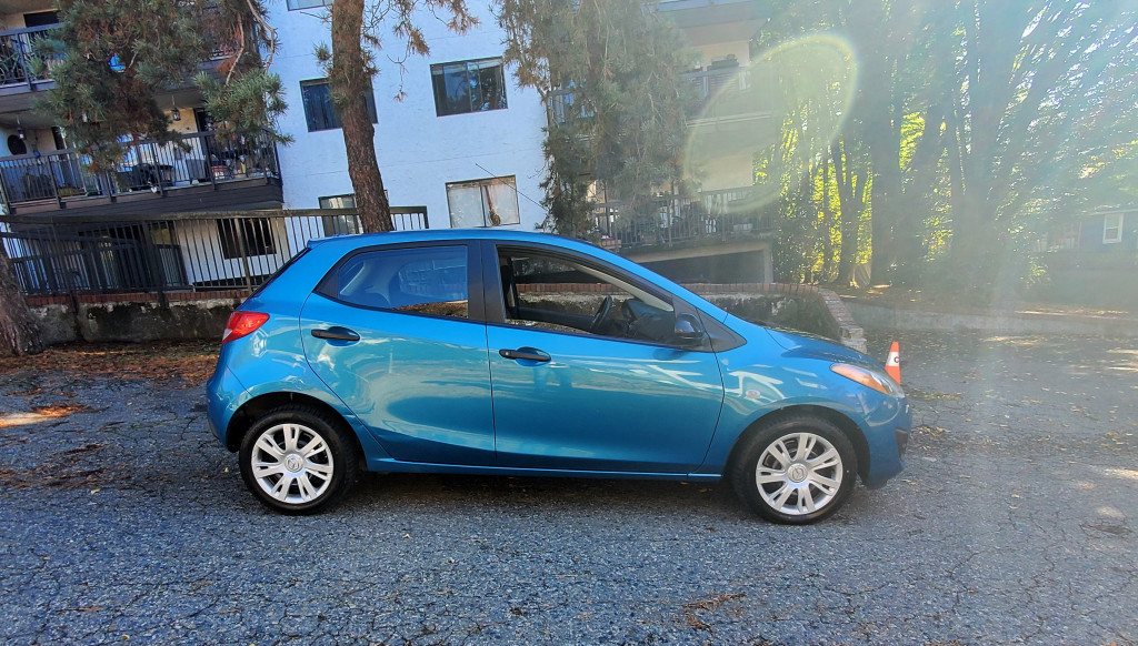 2011 Mazda MAZDA2