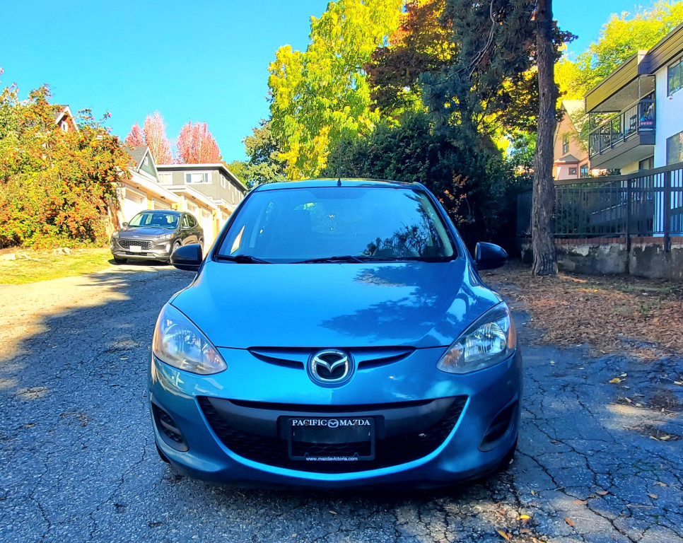 2011 Mazda MAZDA2