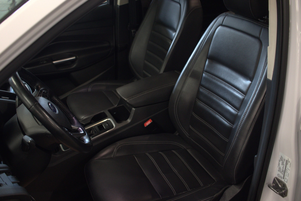 2019-Ford-Escape