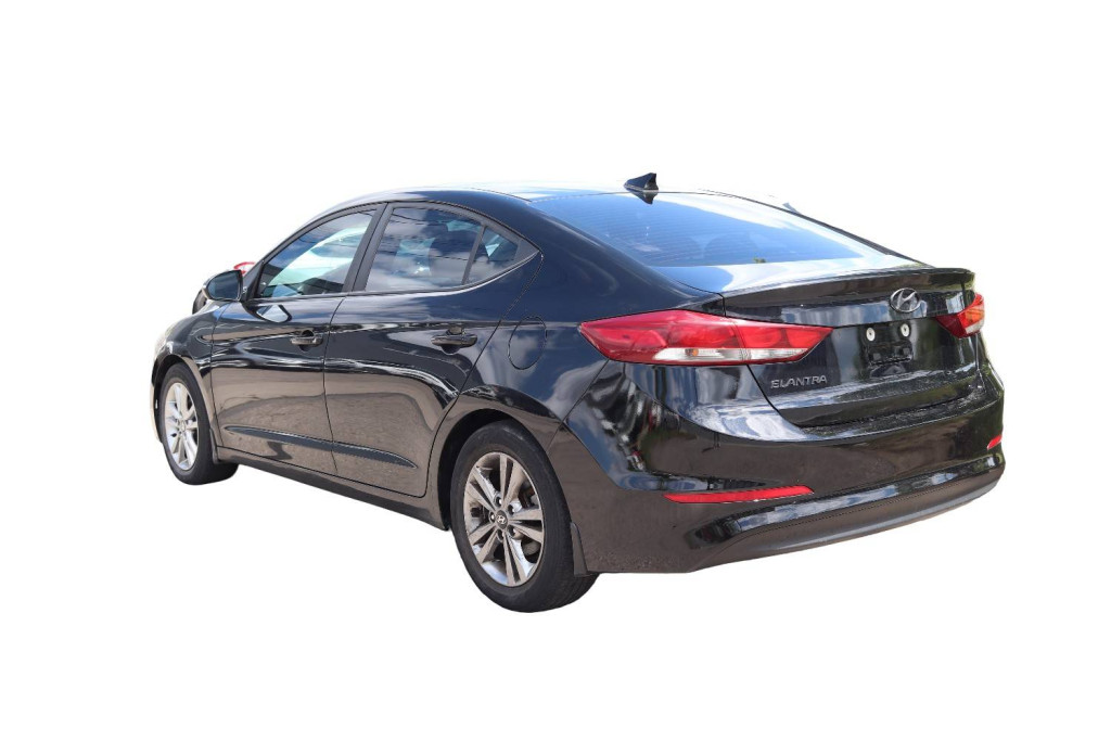 2017-Hyundai-Elantra