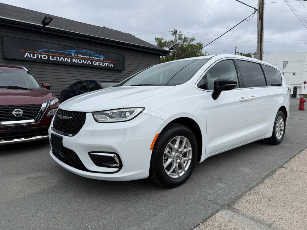 2024 Chrysler Pacifica