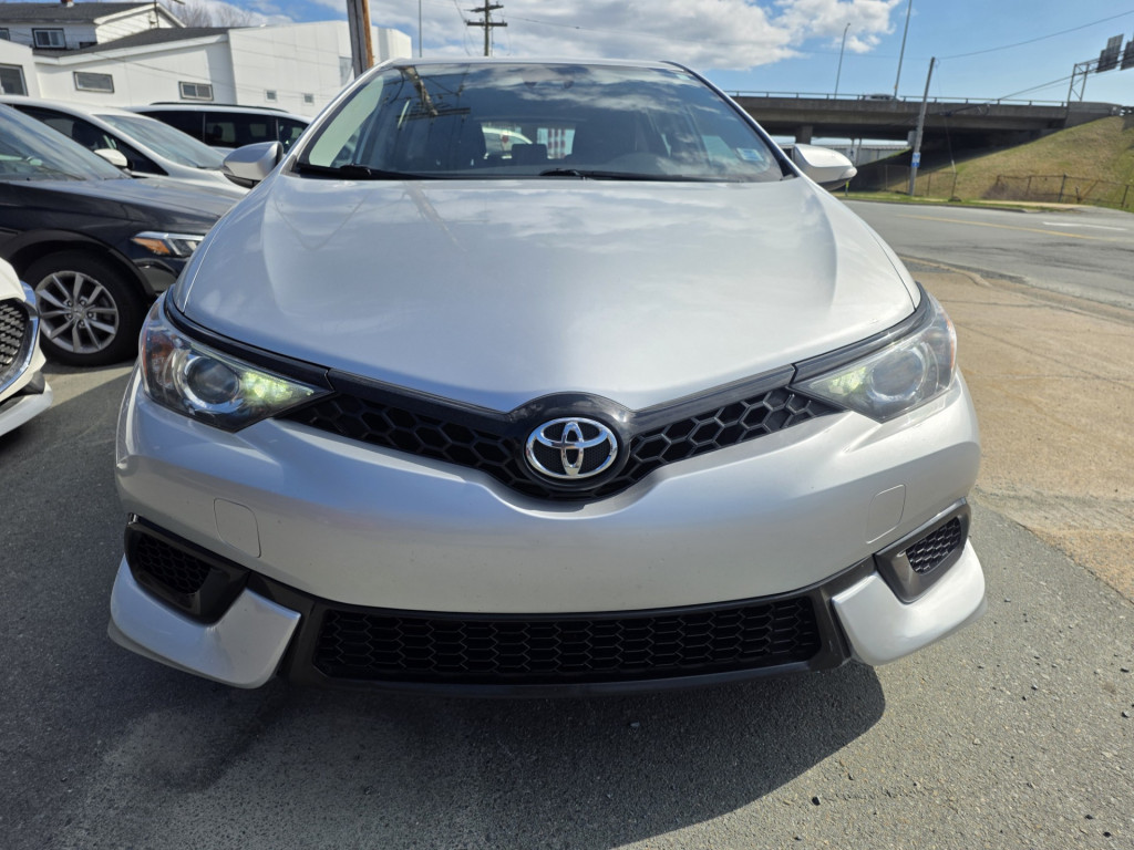 2018 Toyota Corolla IM