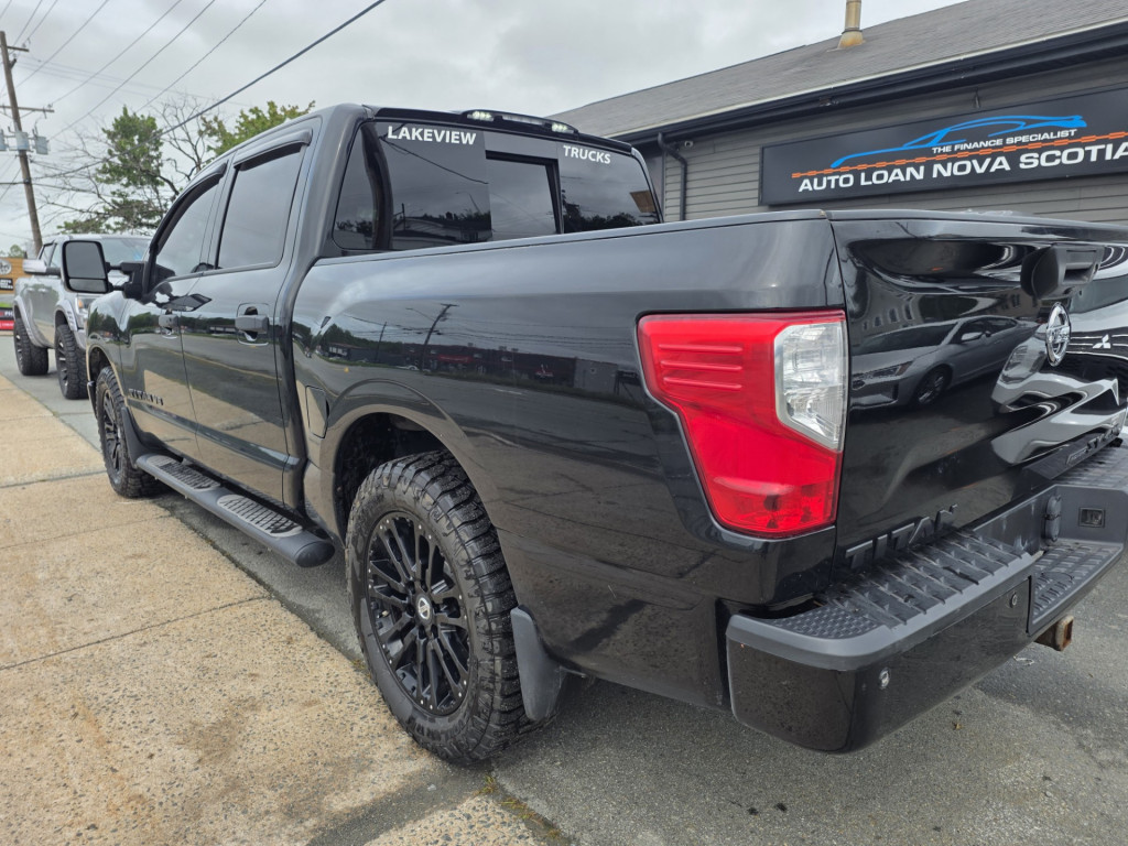 2018 Nissan Titan