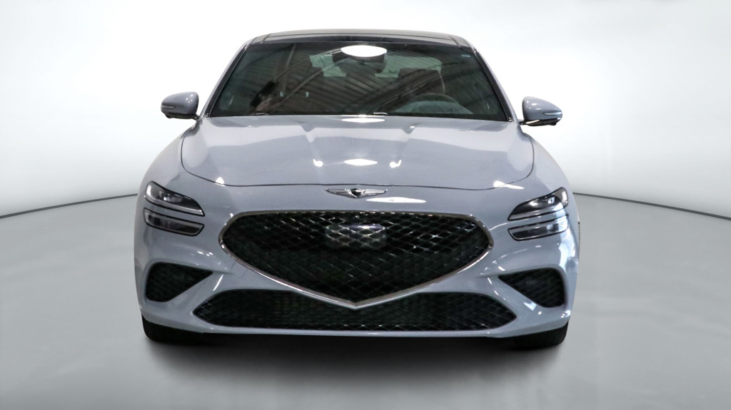 2022 Genesis G70