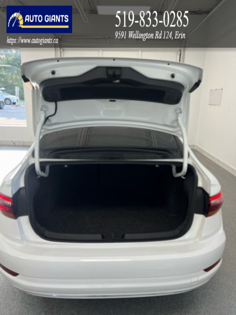 2019 Volkswagen Jetta | Auto Giants — thumbnail 15