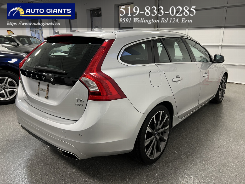 2015 Volvo V60 | Auto Giants — thumbnail 5