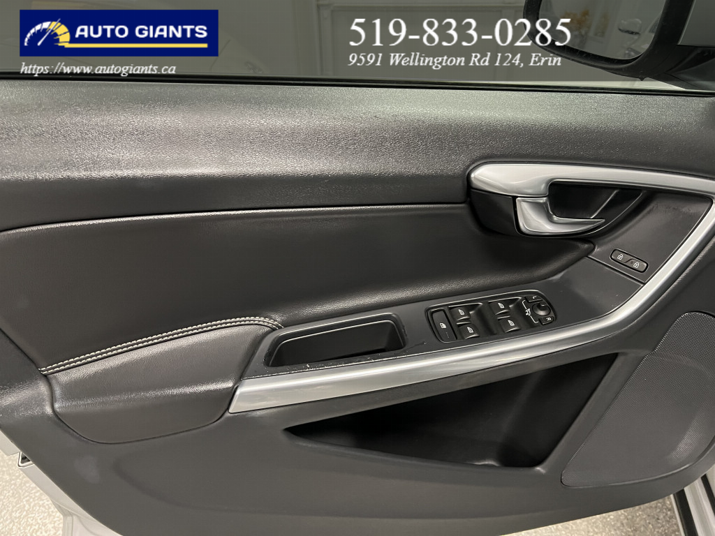 2015 Volvo V60 | Auto Giants — thumbnail 8