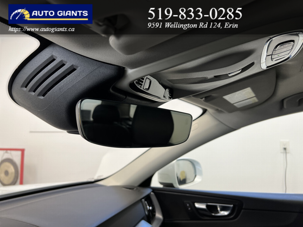 2019 Volvo XC60 | Auto Giants — thumbnail 13