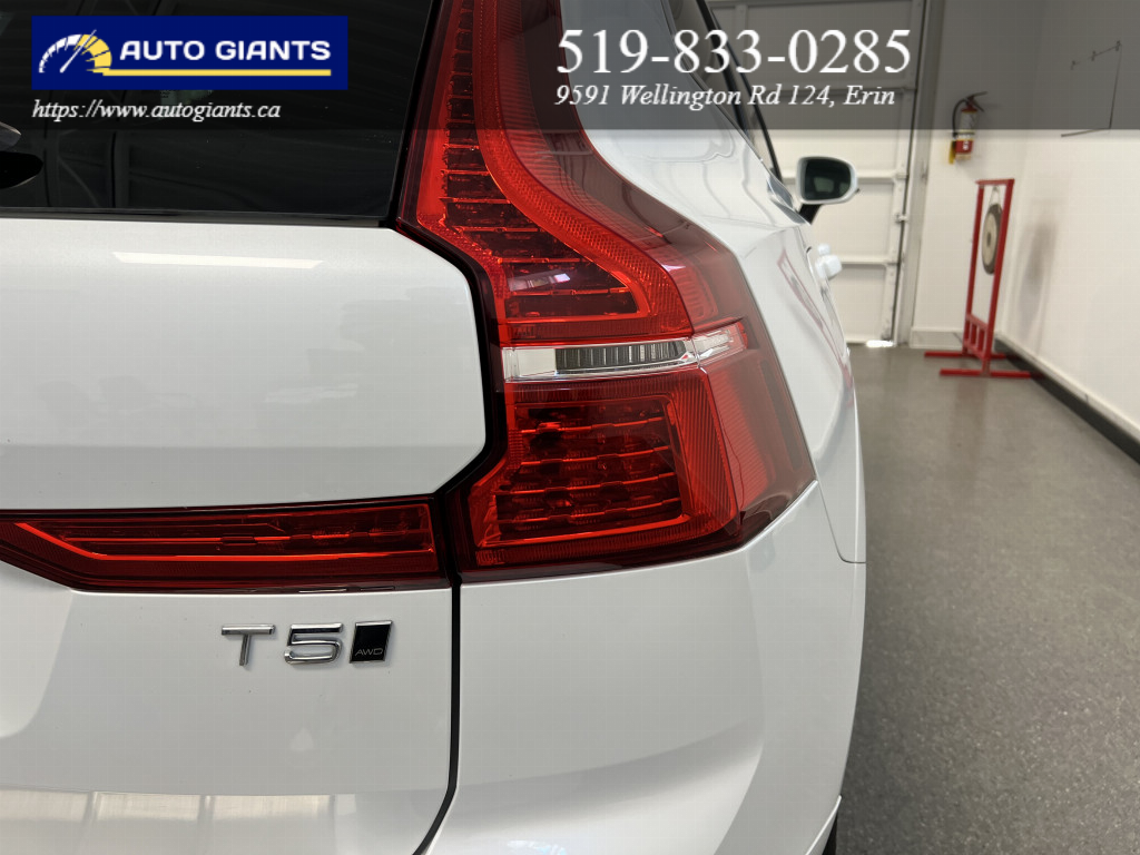 2019 Volvo XC60 | Auto Giants — thumbnail 23