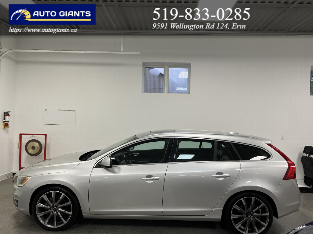 2015 Volvo V60 | Auto Giants — thumbnail 2