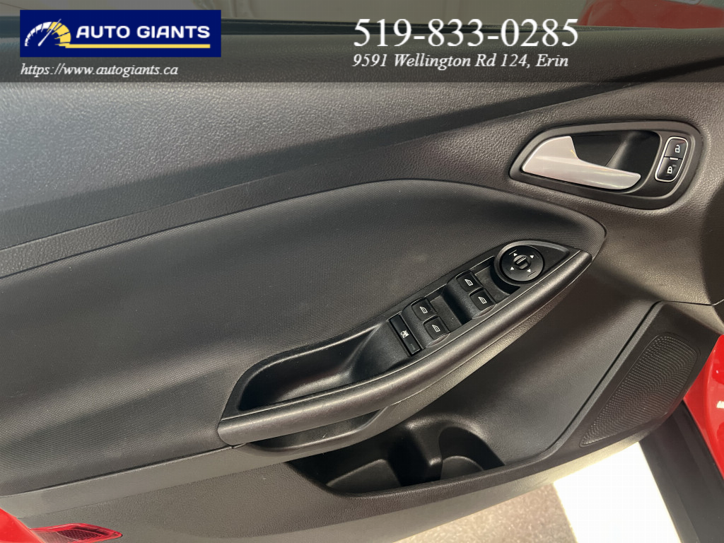 2016 Ford Focus SE | Auto Giants — thumbnail 8