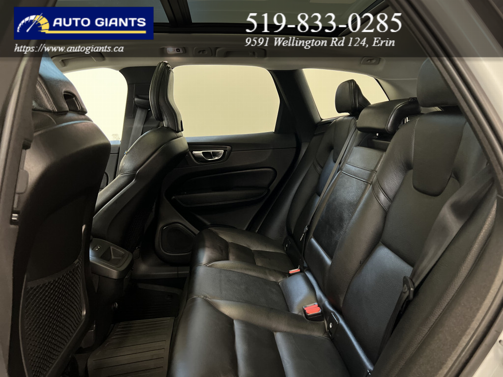 2019 Volvo XC60 | Auto Giants — thumbnail 18