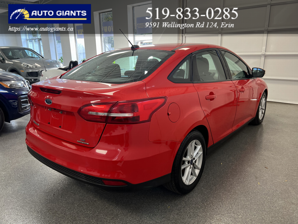 2016 Ford Focus SE | Auto Giants — thumbnail 5
