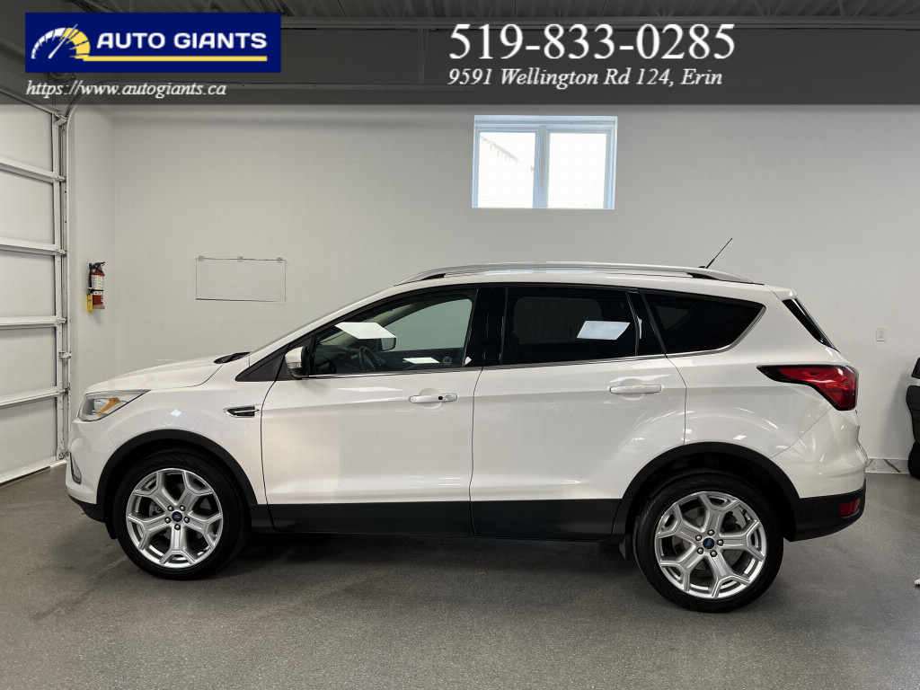 2019 Ford Escape | Auto Giants — thumbnail 2
