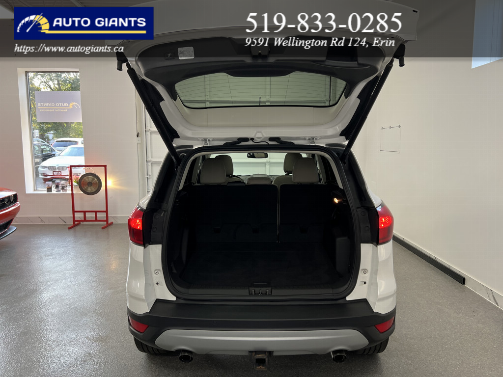 2019 Ford Escape | Auto Giants — thumbnail 18