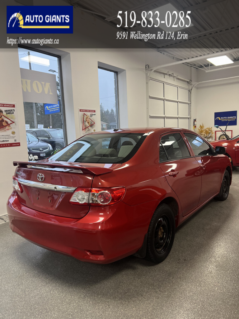 2013 Toyota Corolla | Auto Giants — thumbnail 5