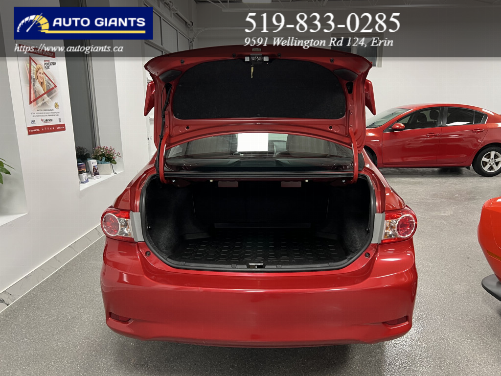 2013 Toyota Corolla | Auto Giants — thumbnail 25